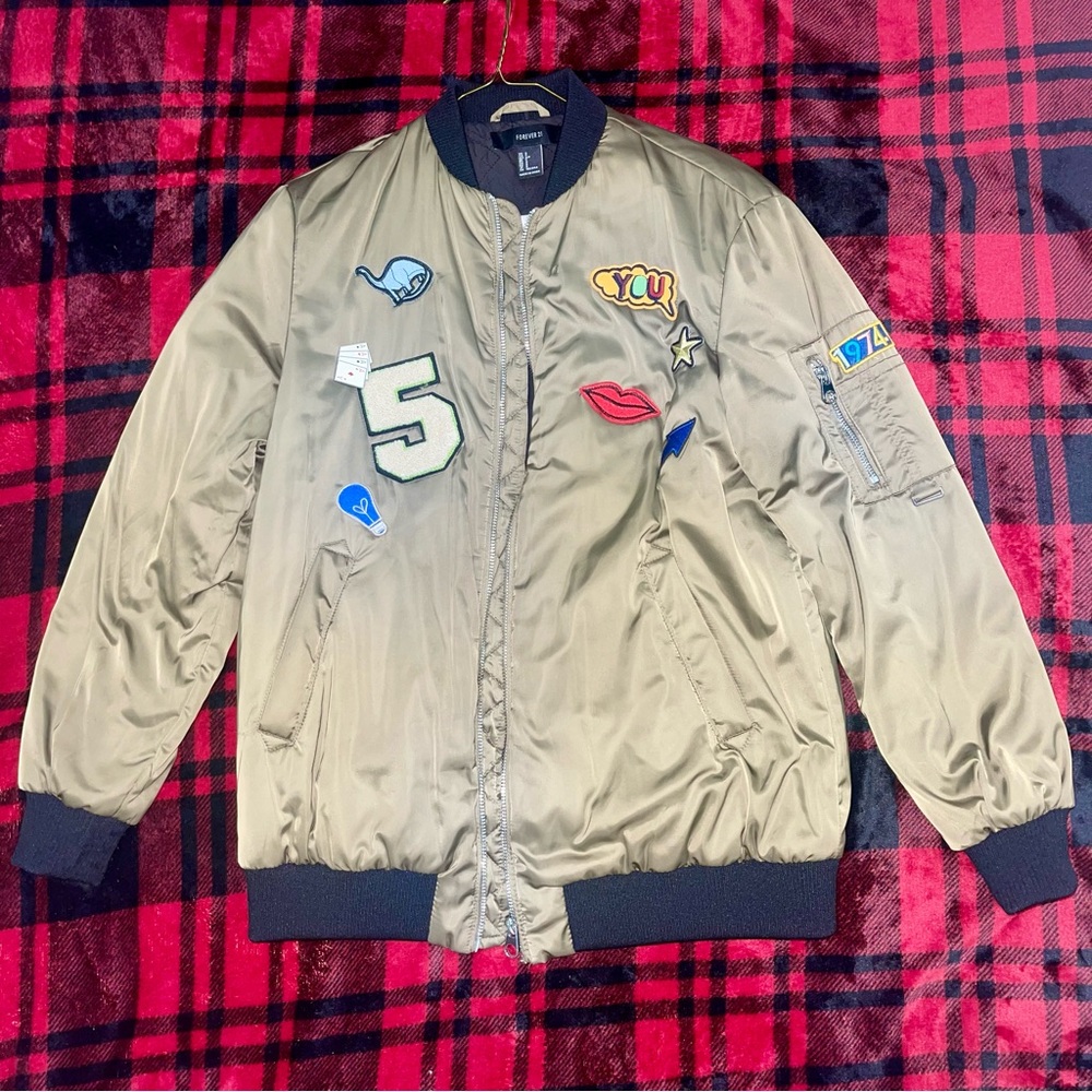 FOREVER 21 OLIVE GREEN BOMBER JACKET
